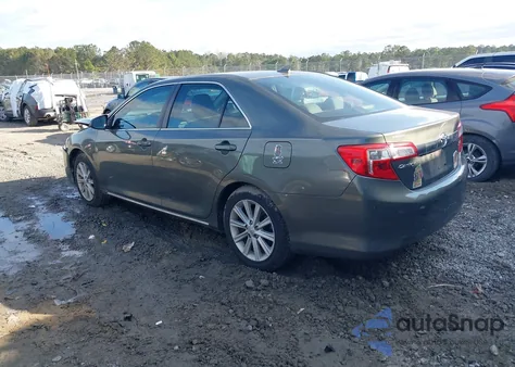 2012 Toyota Camry Xle z USA, uszkodzony, nr VIN 4T1BF1FK3CU588412